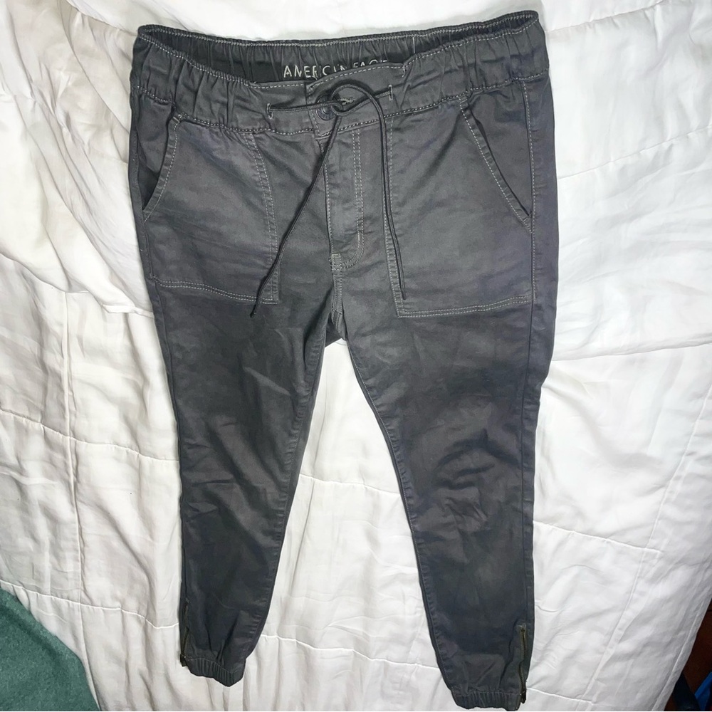 American Eagle Gray Charcoal Dye Drawstring Super Stretch Cargo Joggers Size 4